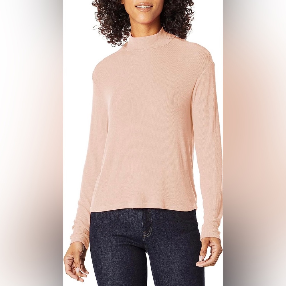 Splendid “2x1” ribbed long sleeve mock neck top